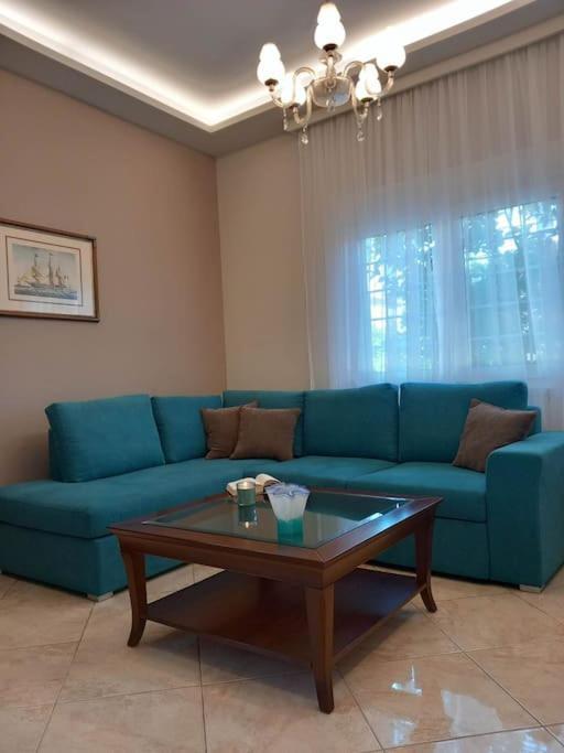 Aggeliki'S Place Detached Home With Yard/Parking Volos Ngoại thất bức ảnh